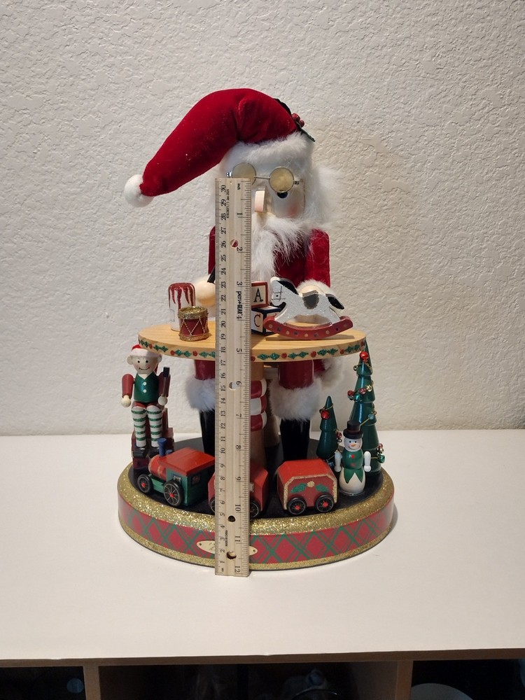 Bombay 16" Nutcracker Santa's Workshop Wind Up Music 2007 Musical Elf Train Tree