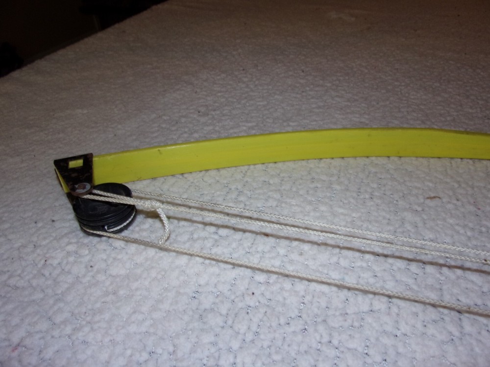 Barnett Lil Banshee Kids Youth Compound Bow