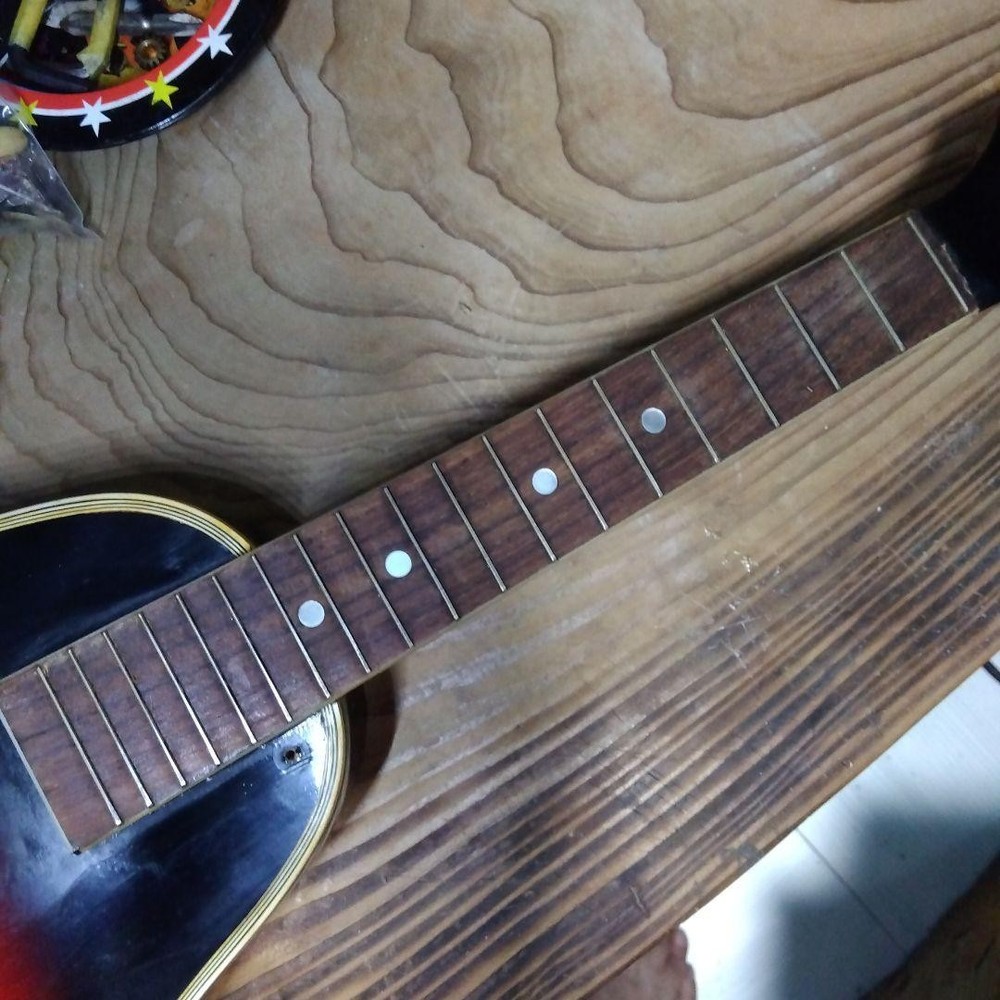 sunburst mandolin body