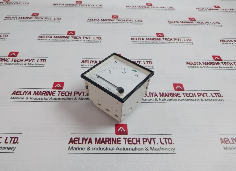 SIEMENS 0-30V Voltmeter 1.5