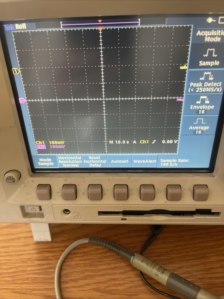 TDS 3014B Four Channels Oscilloscope