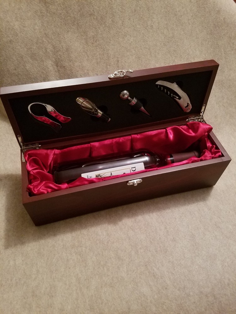 Wine Presentation Gift Box Case with Free Personalized Plaque