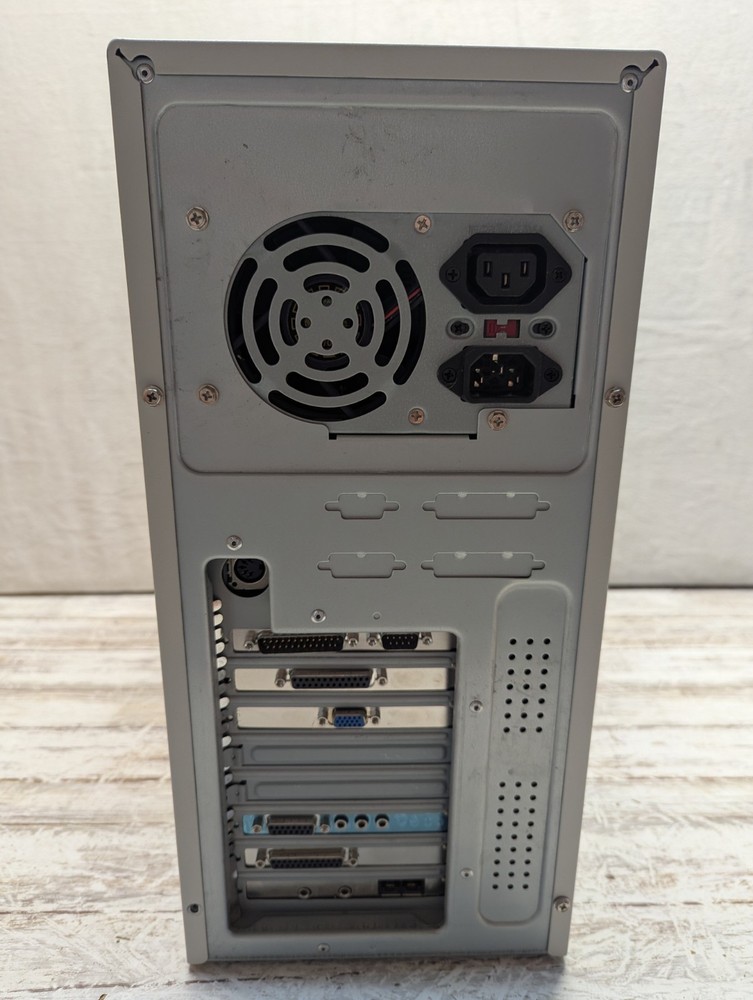 VINTAGE DESKTOP COMPUTER Tower A Open Tested See Pictures