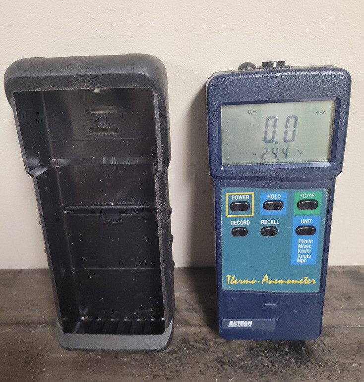 Extech Instruments 407123 Thermo-Anemometer with Case Missing Probe Works!