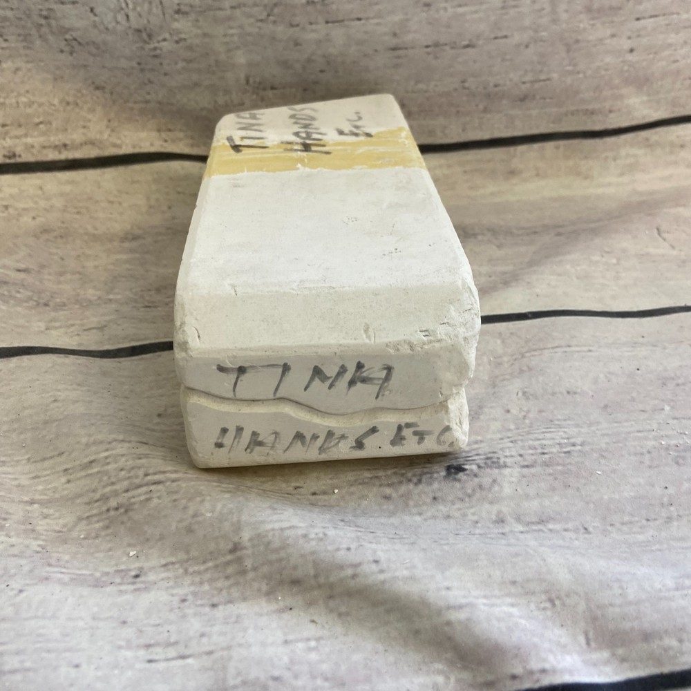 Alberta's Ceramic Casting Mold Tina Hands #380
