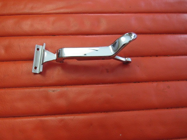 1963 Studebaker Avanti right rear side window handle