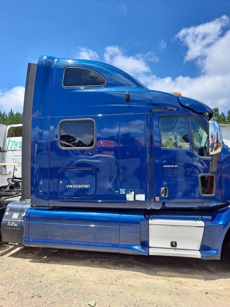 Replaces 2016 PETERBILT 587 CAB , GA
