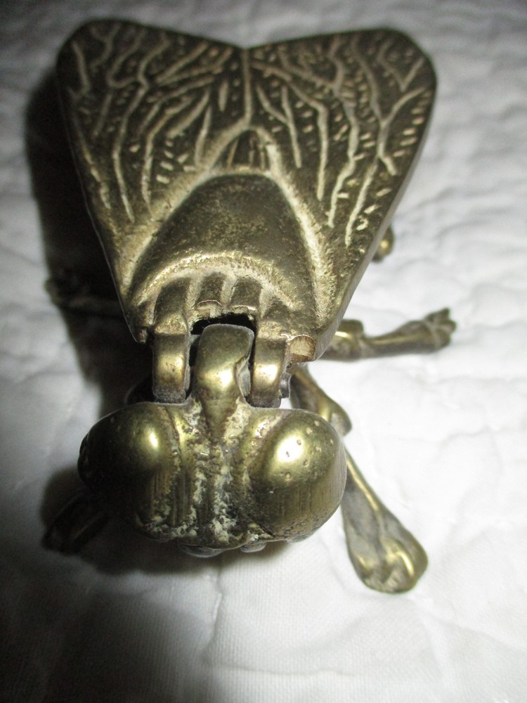 Solid Brass FLY Vesta Case Vintage Match Holder w/Wings Hinged Insect