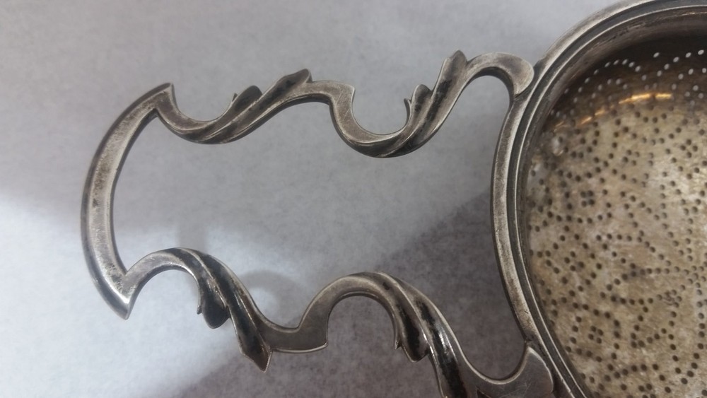 ENGLISH GEORGIAN STERLING SILVER STRAINER 1790'S