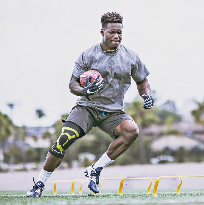 DonJoy Performance TriZone Knee Support Sleeve