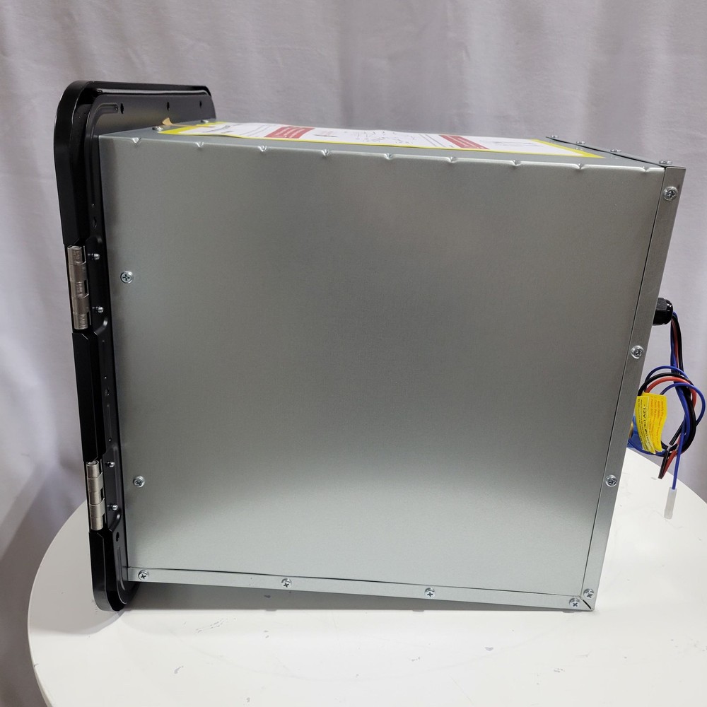 Used 66,000 BTU RV Tankless Water Heater 3.6 GPM InstaShower 9 Pro 15x15 Door