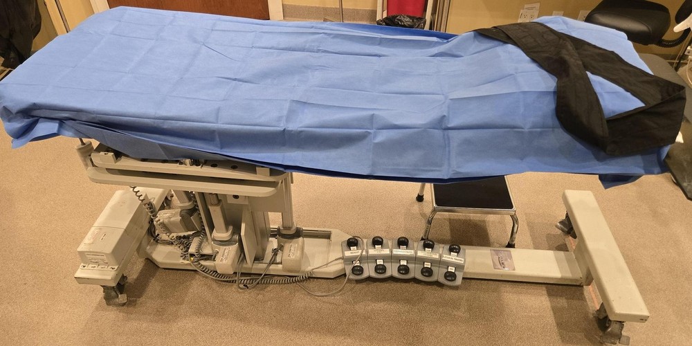 STI Streamline 5 C-Arm Imaging Table