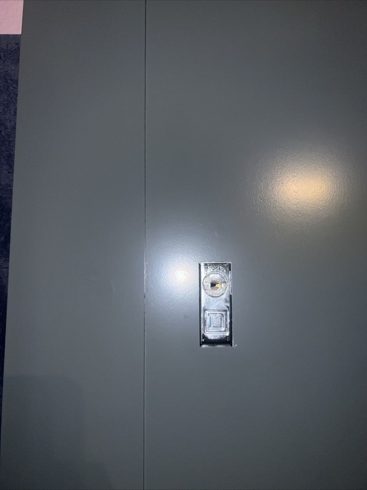 Square D Panelboard enclosure cover, NQ/NF, Type 1, surface, hinged, 20”x32”