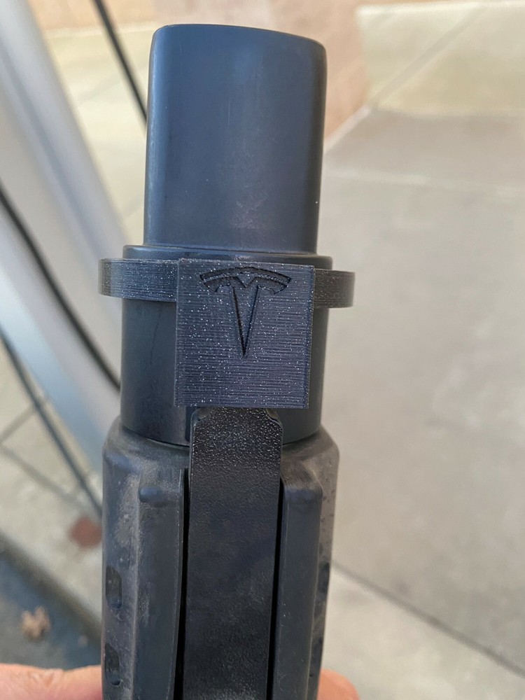 Tesla Model 3 / Model Y J1772 Charge Adapter Lock