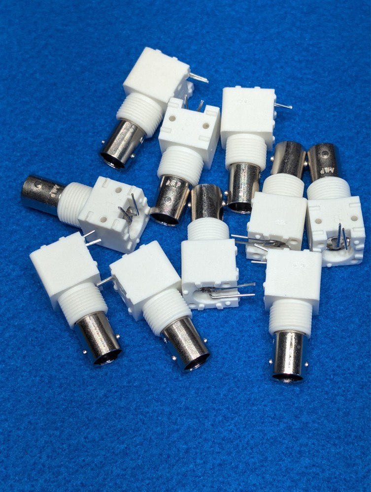 Qty(10) Amphenol BNC Jack, Panel, Female, PCB Pins