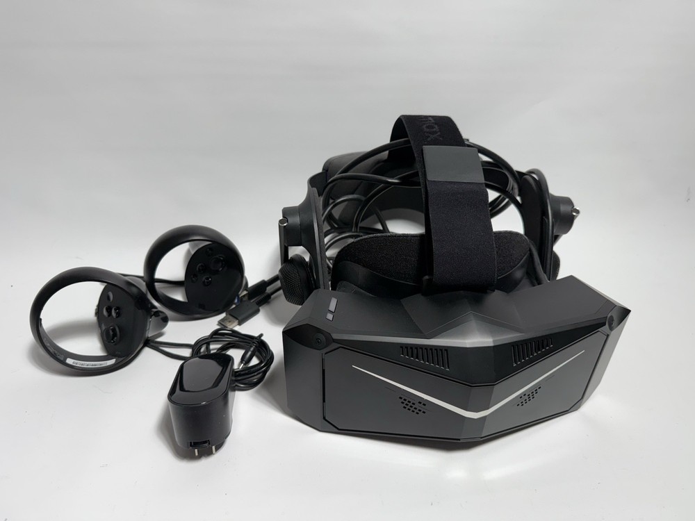 Pimax Crystal Light VR Headset with 2 Controllers