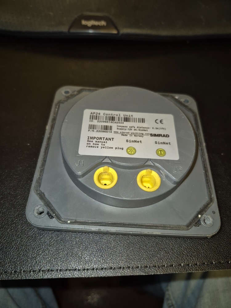 SIMRAD AP24 CONTROL UNIT BACK HOUSING PREOWNED