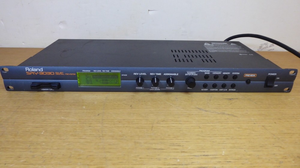 ROLAND SRV-3030 24-BIT DIGITAL REVERB EFFECTS PROCESSOR EXCELLENT WORKING CONDIT