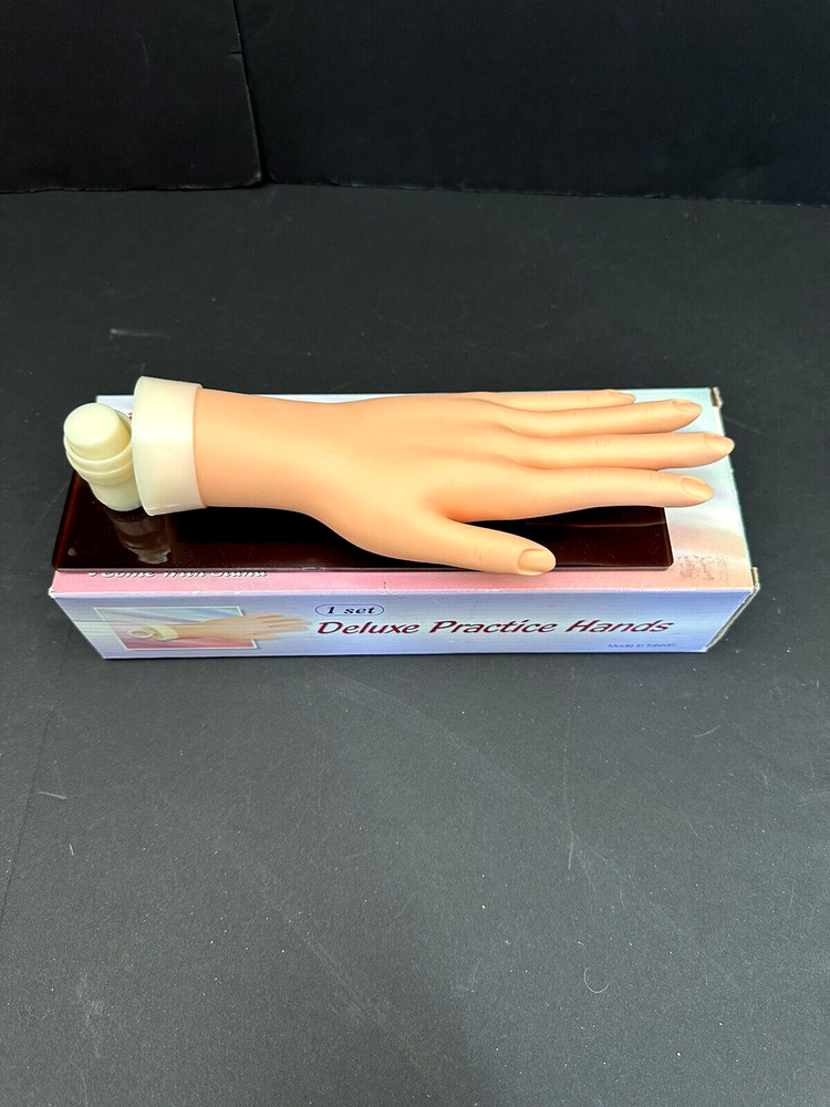 PRACTICE MANNEQUIN HAND FLEXIBLE FINGER NAILS WITH ACRYLIC BOARD