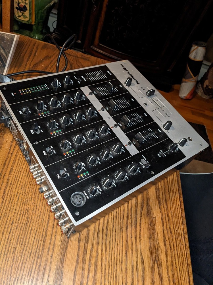 Numark M6 USB 4 Channel DJ Mixer Black/Silver