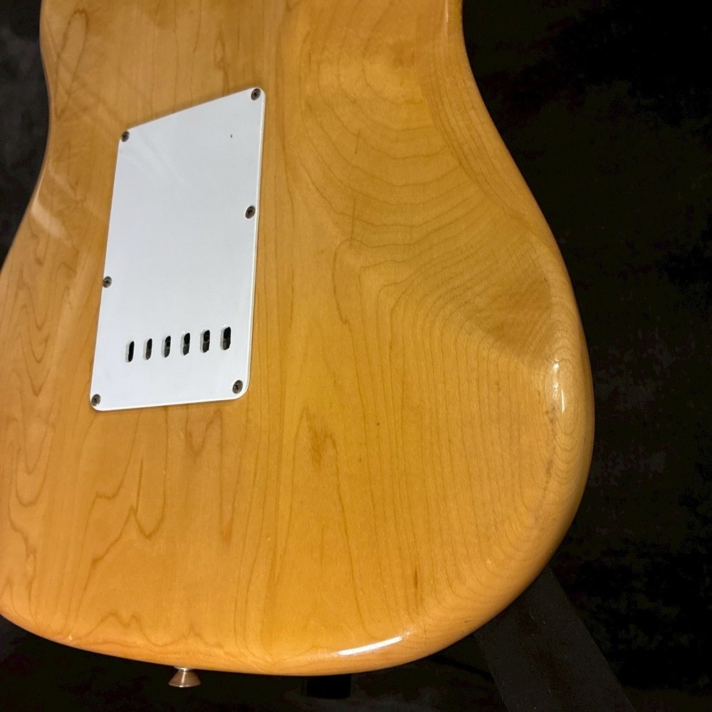 Fernandes BURNY CUSTOM ST Natural【4.35㎏】