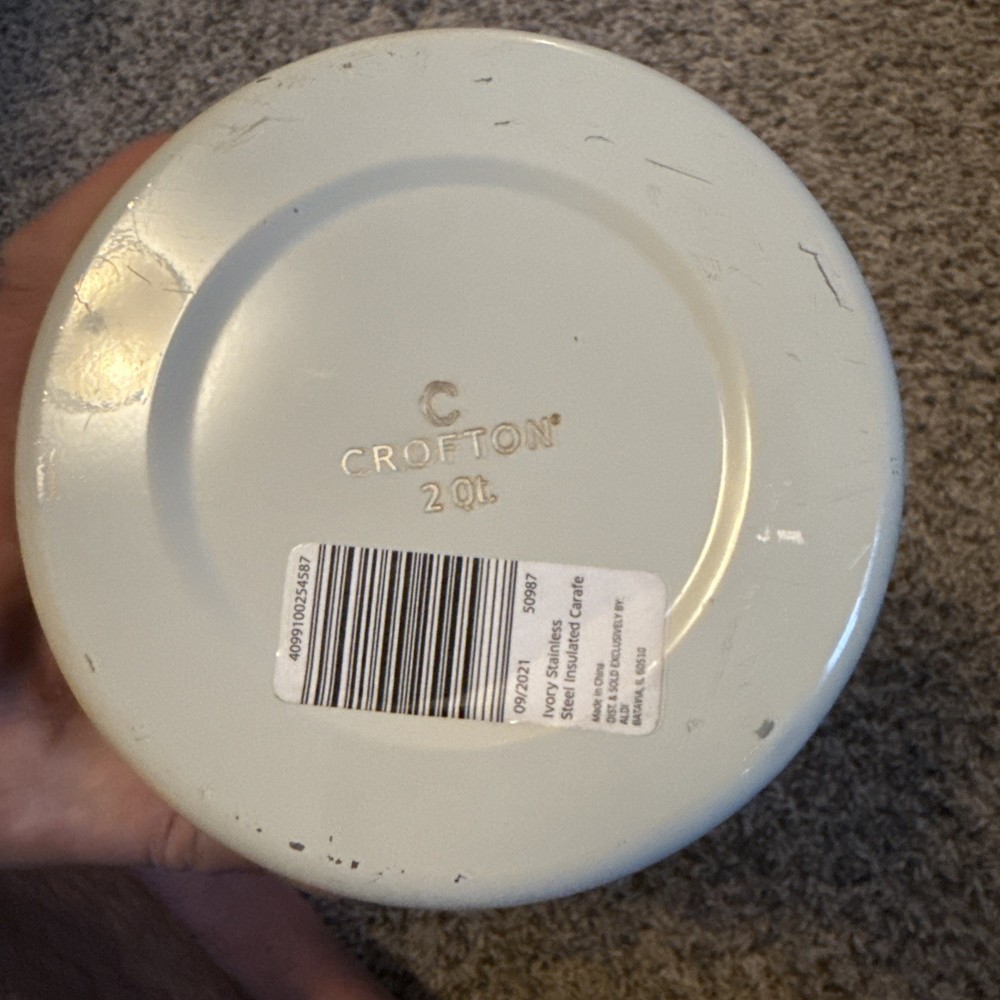 Crofton Insulated Carafe 2QT