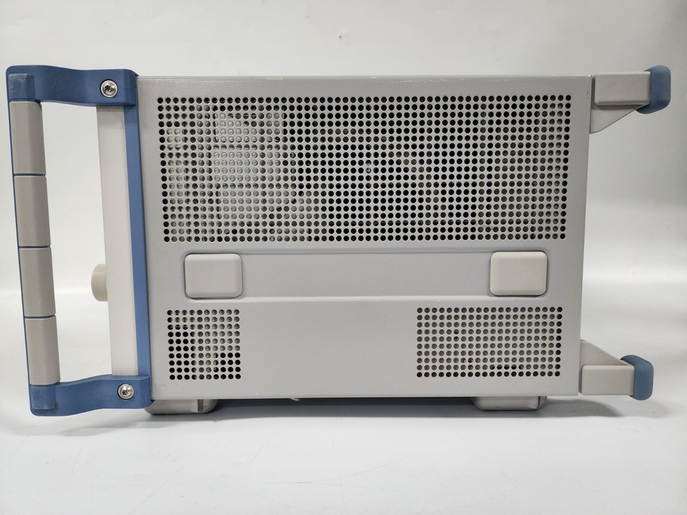 Rohde & Schwarz ZVB 4 Vector Network Analyzer, 300 kHz to 4 GHz