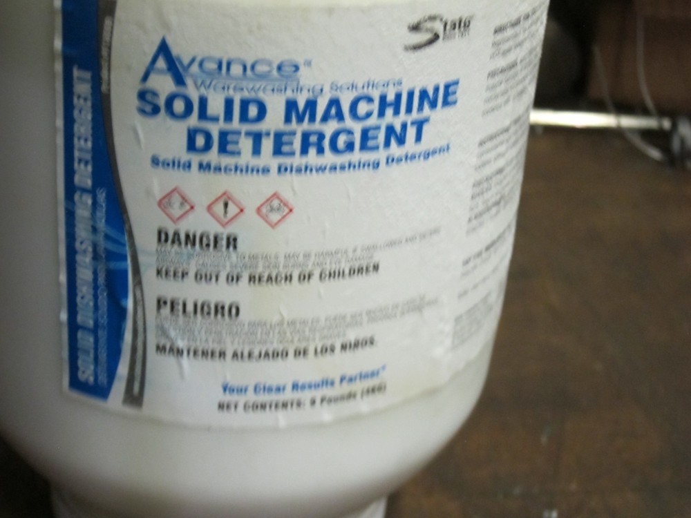 Avance Warewashing Solutions Solid Machine Dishwashing Detergent