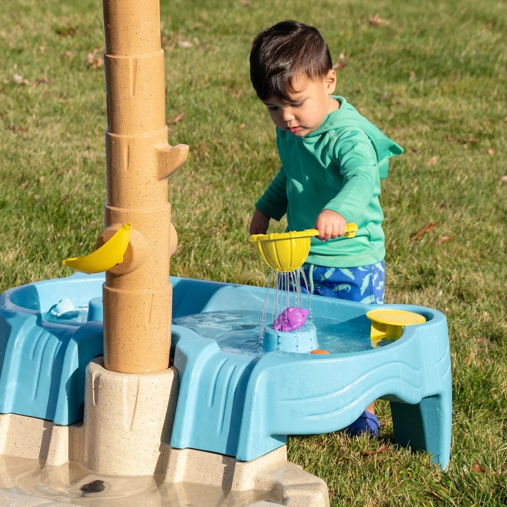 Step2 Tropical Splash Lagoon Water Play Set Water Park