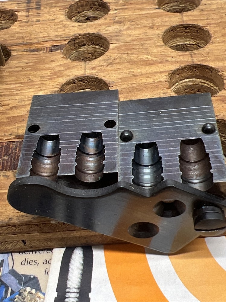 LYMAN # 358156 2 CAVITY MOULD MOLD 38/357 CAL 155 Grain.BOX & GUIDE