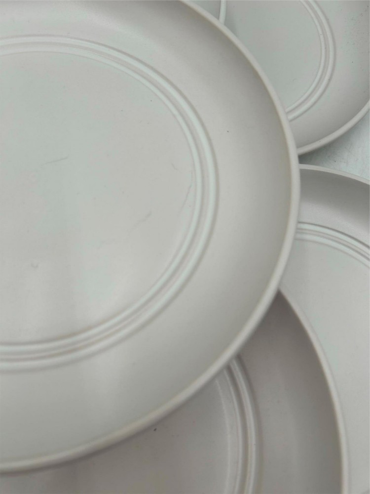 7) BREAD & BUTTER ST IVES SALAD PLATES WHITE