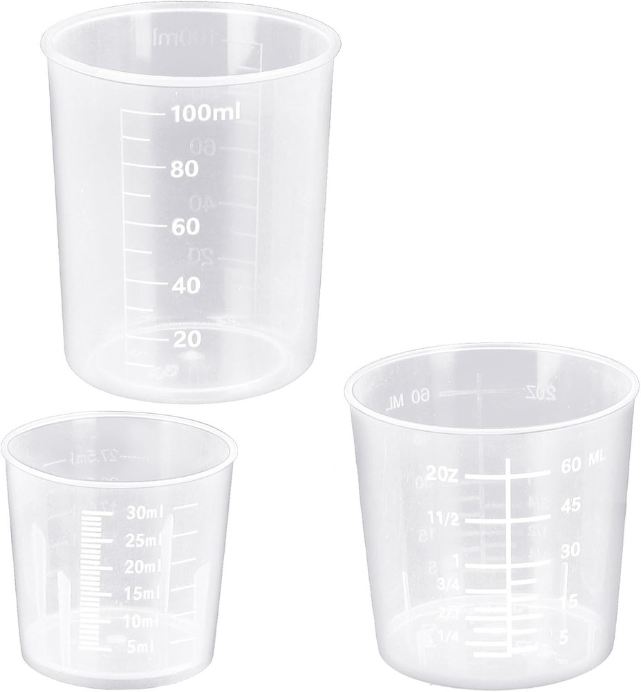 Plastic liquid measuring cups for cooking baking