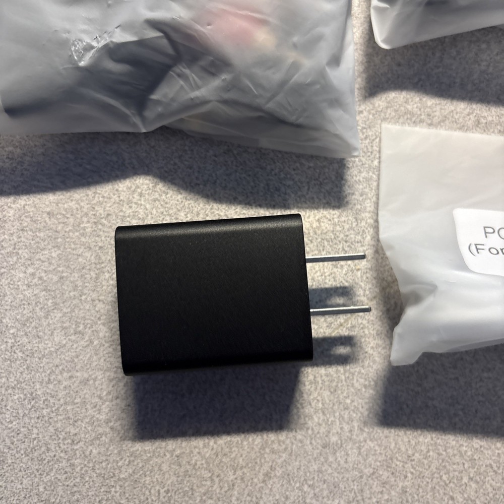 HomeSpot Bluetooth Transmitter AV Broadcaster BA210 v2 W/cables