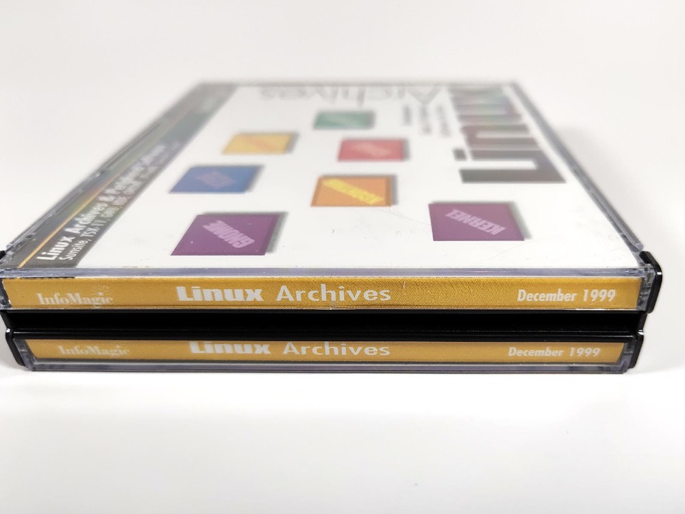 InfoMagic 6-CD Linux Archive Dec 1999 Tools & Software PC CD-ROM