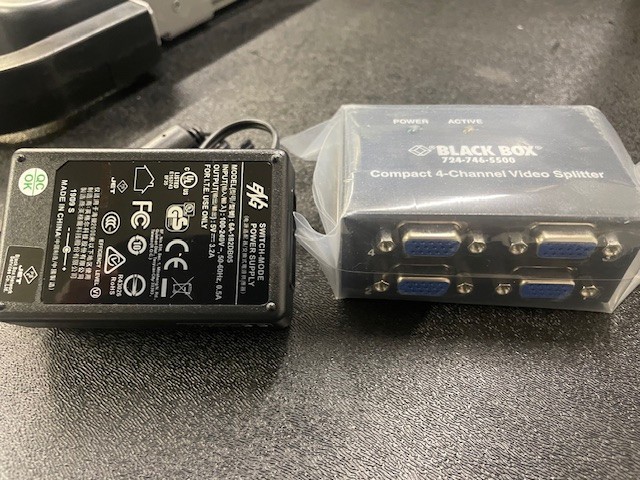 Black Box AC1056A-4 Compact Video Splitter 4 Channel