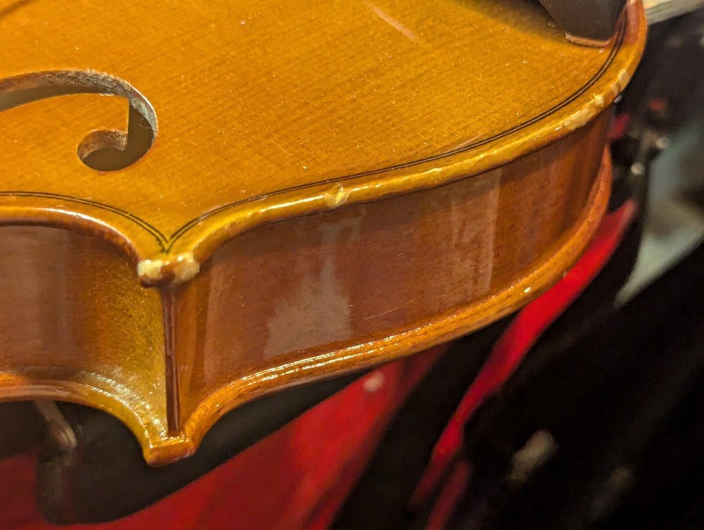 Lisle Model 10 3/4 violin approximately 22" in long