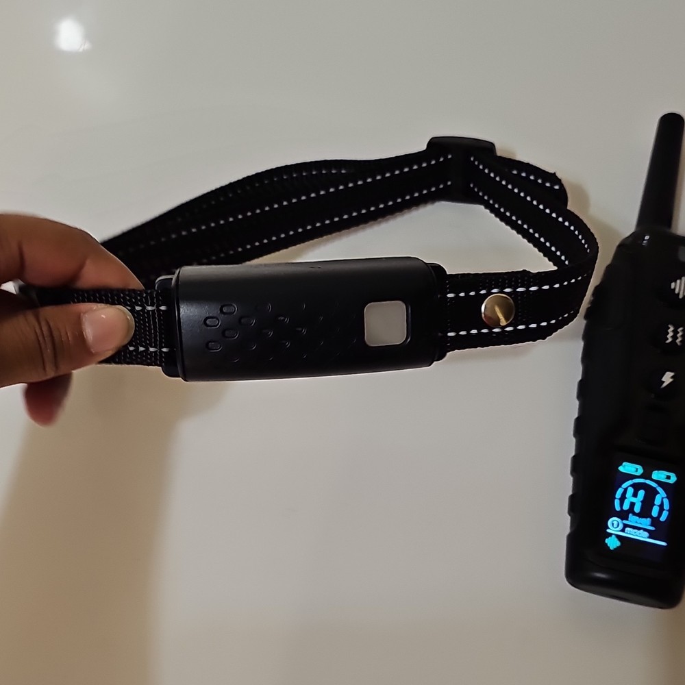 Black Remote-Controlled Dog Training Collar with Vibration