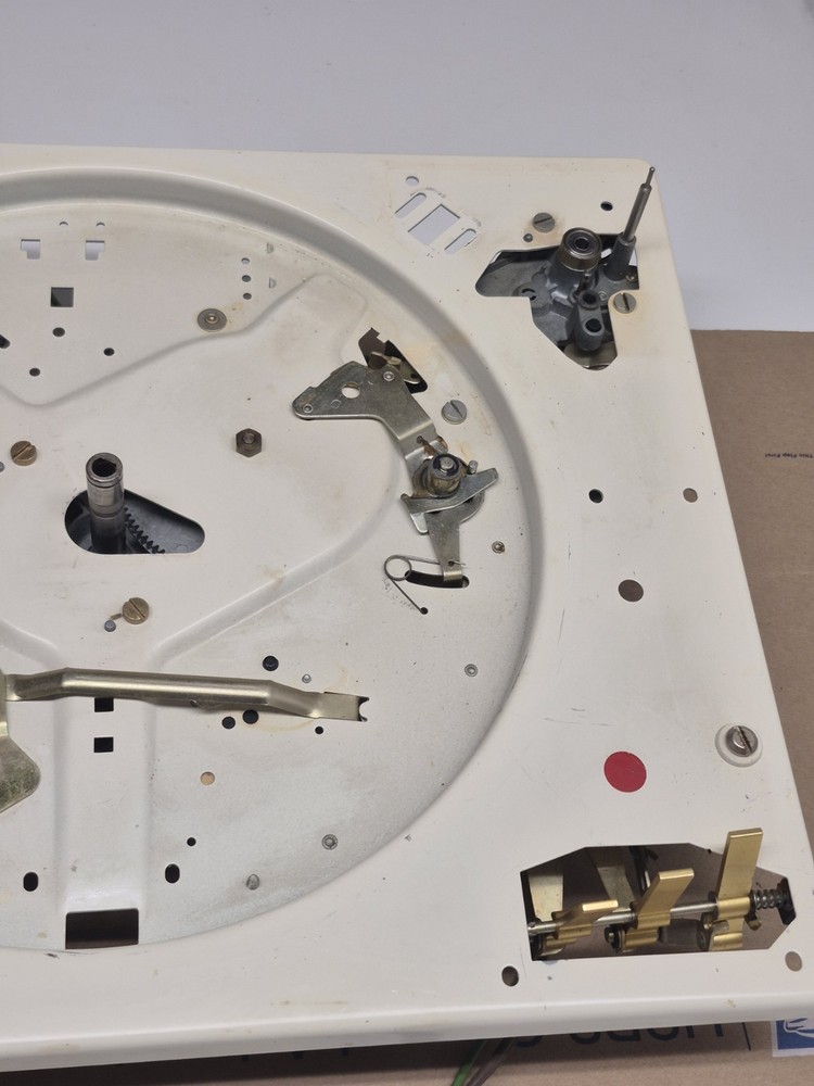 Garrard Zero 92 Turntable Record Player White Deck Chassis Parts