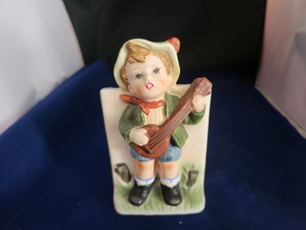Vintage Napco Ceramic Boy With Banjo Planter
