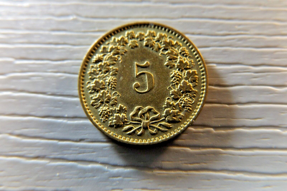 SWITZERLAND 1981 5 Rappen