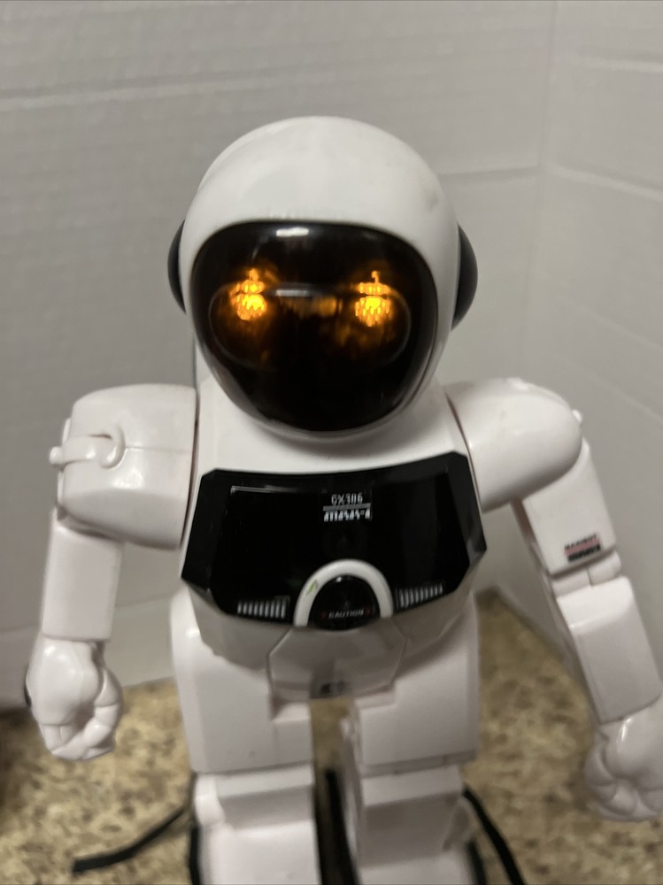 Vintage Silverlit Maxibot Max 1 GX 386 Programmable Remote White 12" Robot