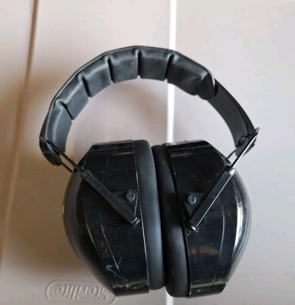 Winchester earmuffs Hearing Protection used