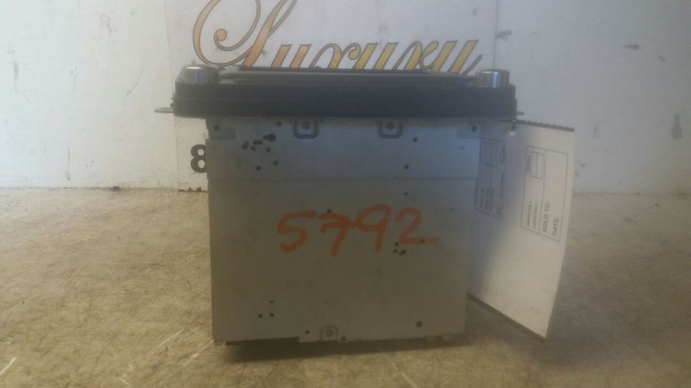 2000 Radio With Navigation