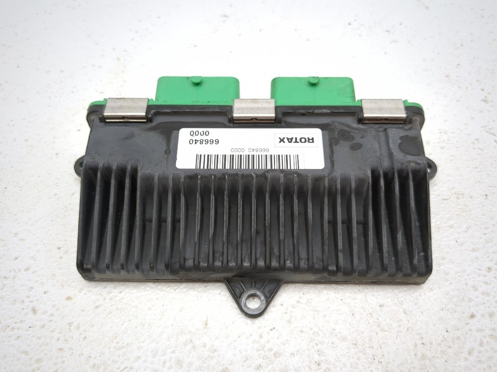 13-17 Can Am Spyder RT-S SE6 Transmission Control Unit 666350