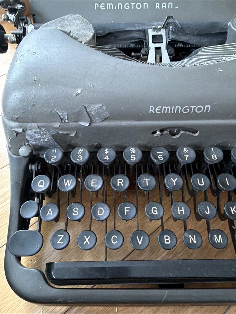 Remington Rand 1940s Typewriter