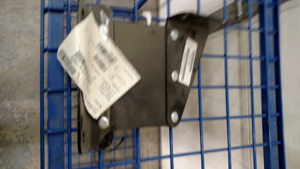 Paccar M85-6002 Support Exhaust