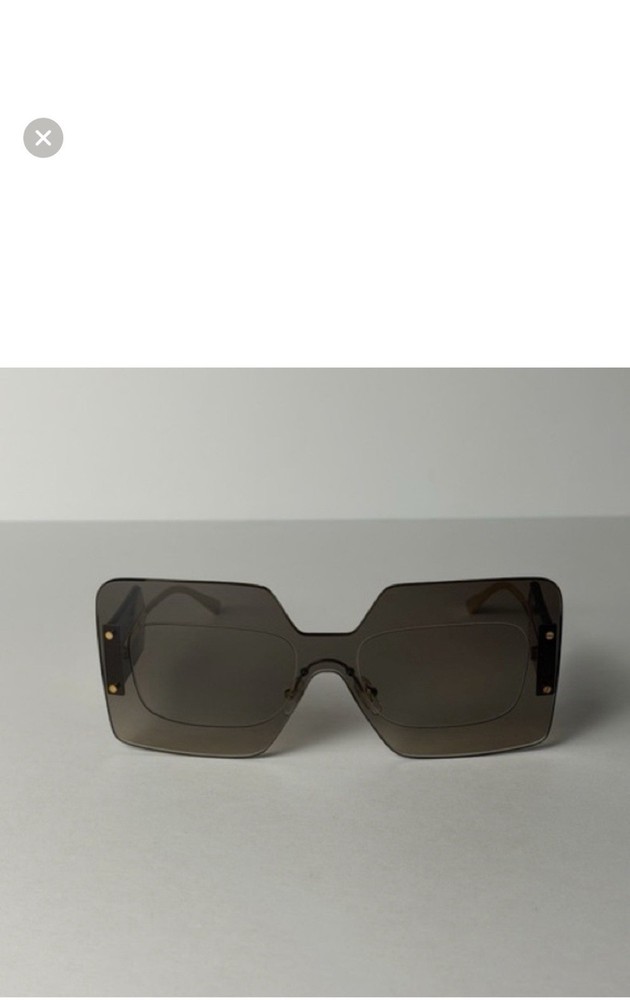 Versace Mod 2277 1002/6l Sunglasses New. Authentic