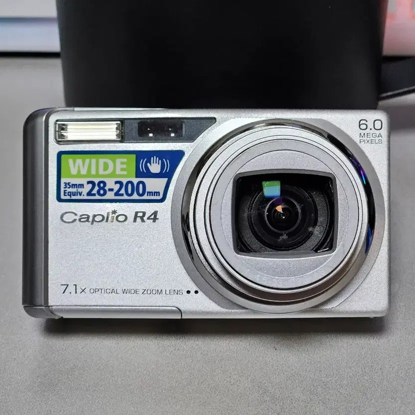 Ricoh Caprio R4 Vintage Digital Camera
