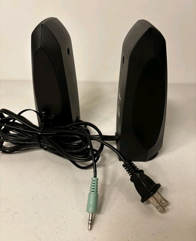 Logitech S120 Desktop Speaker System - Black