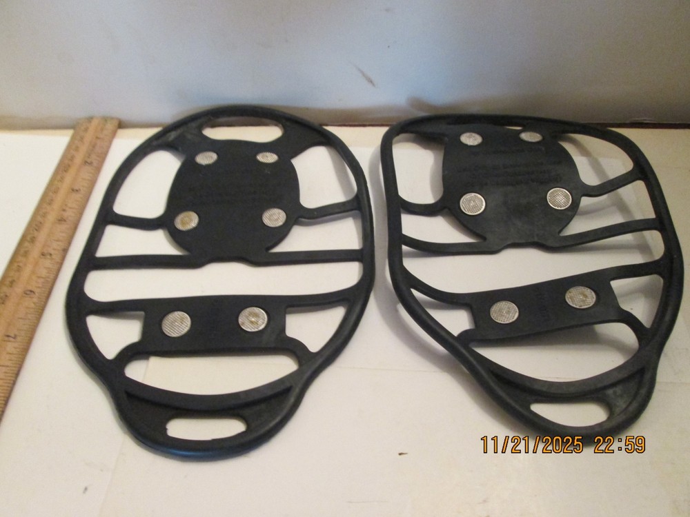 SUB-ZERO SNOW AND ICE CLEATS.